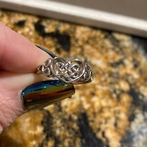 Sterling Silver Heart Knot Ring size 7 Celtic stamped 925